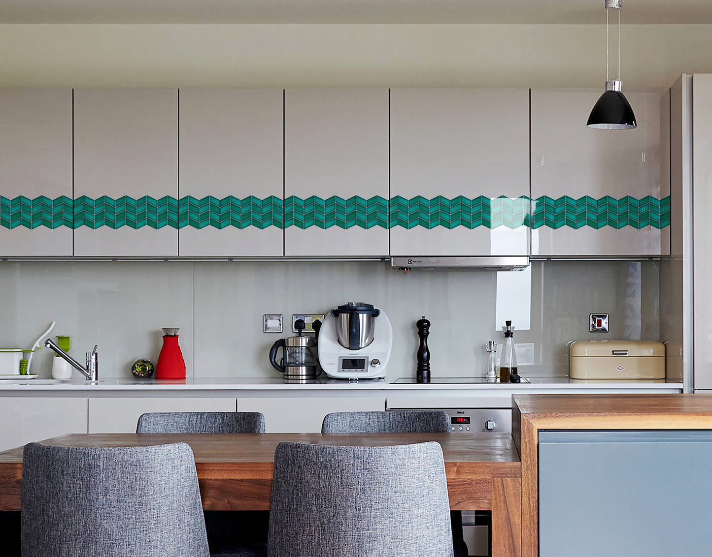 AquaGreen Chevron Self-Adhesive Tile Sticker Border