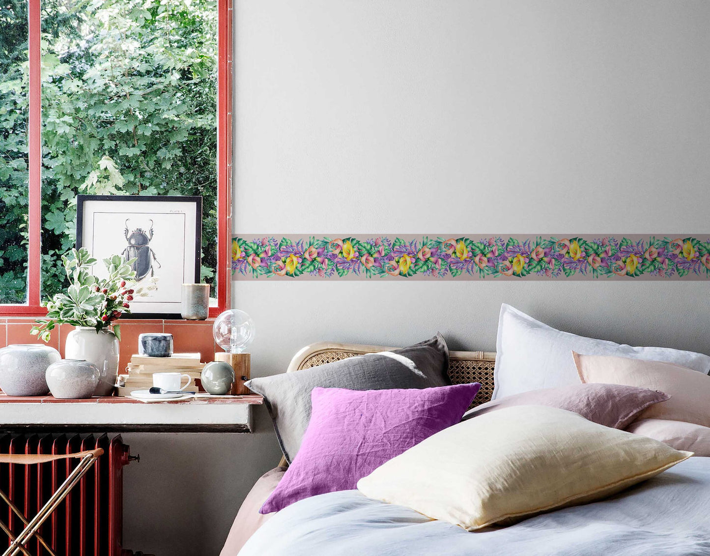 Multicolor Flowers and Leaves Painted Wall Border For Room