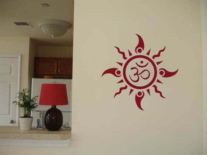 WDC01044 Om Sun Tattoo MaroonCrayola L room sticker