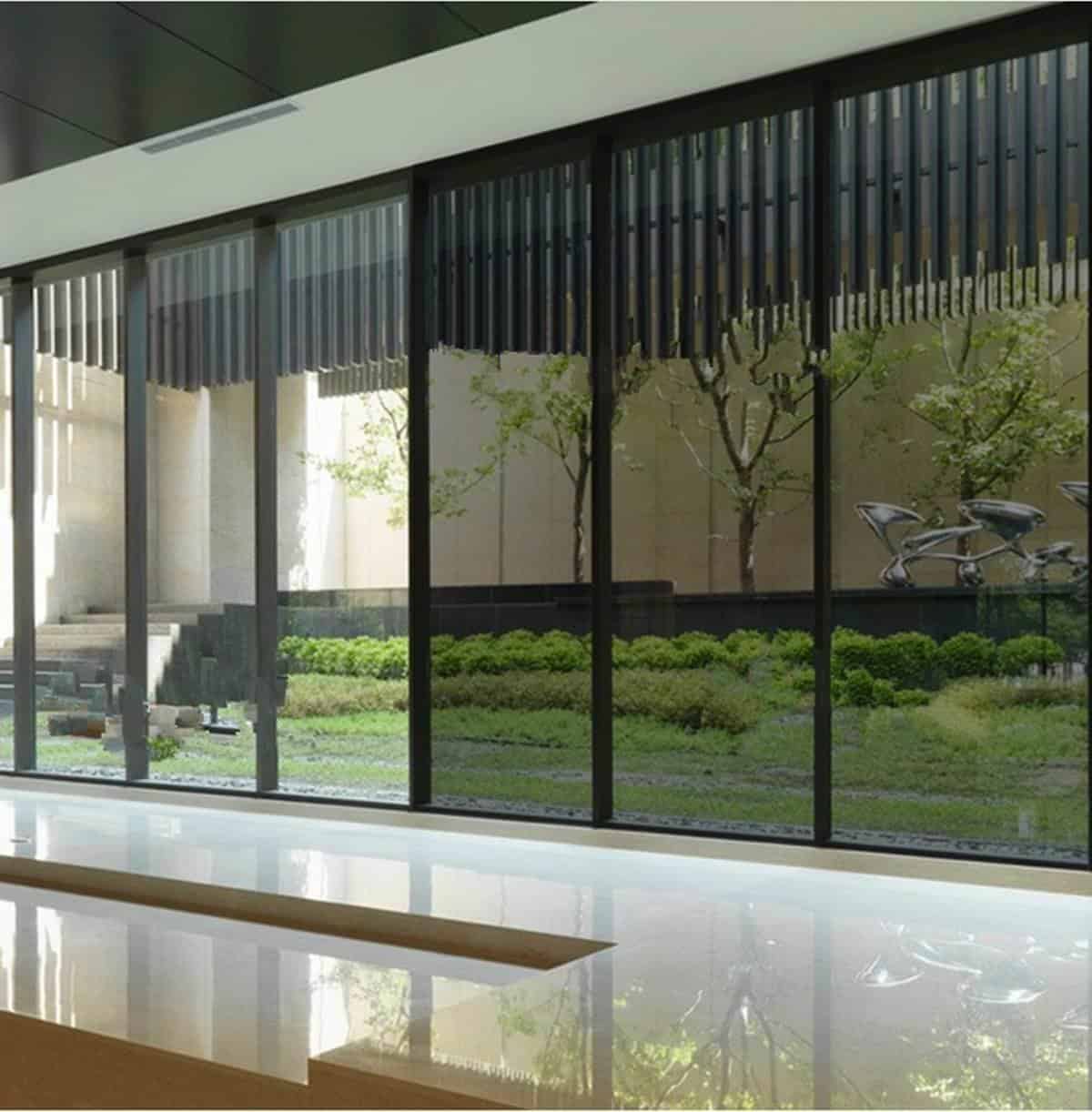 Sun Control Glass Film – Dark tint for cool indoors and privacy