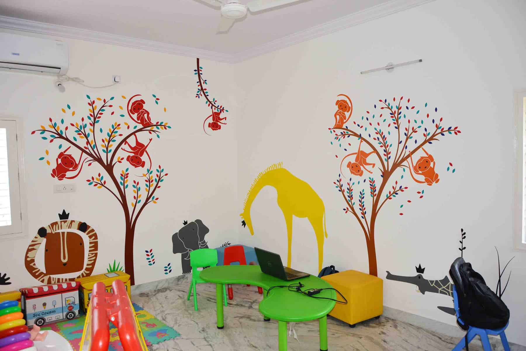 29 Jungle Theme Wall Decoration Ideas To Engage Toddlers And Make Learning Fun At School